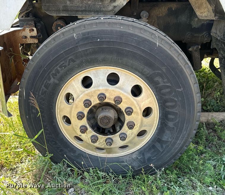 image for item OG9174 2007 Mack  CHN613 dump truck