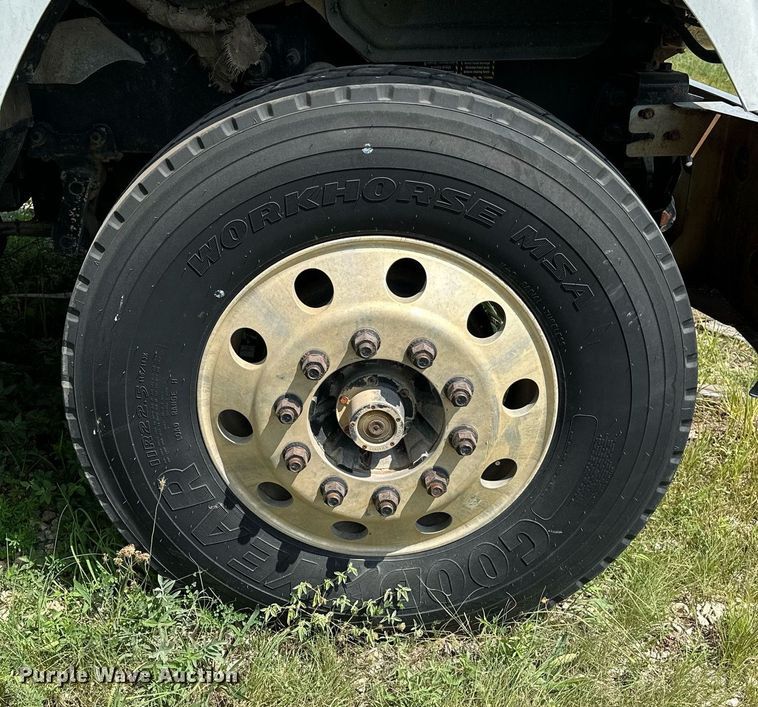 image for item OG9174 2007 Mack  CHN613 dump truck