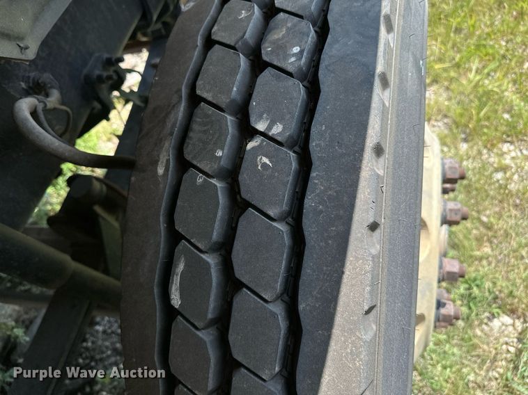 image for item OG9174 2007 Mack  CHN613 dump truck