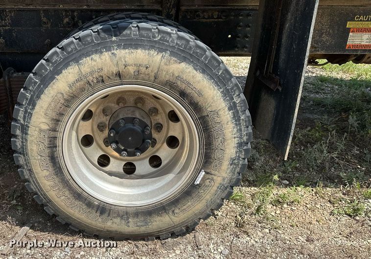 image for item OG9174 2007 Mack  CHN613 dump truck