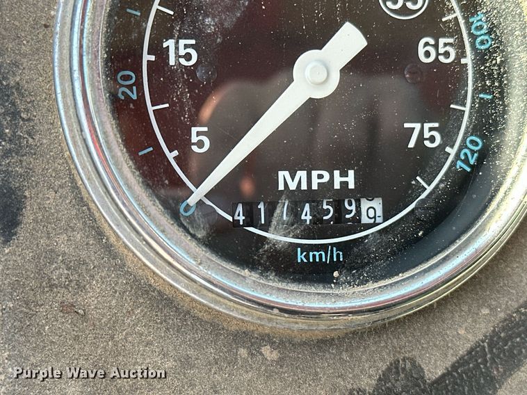 image for item OG9175 1987 Ford LT9000  semi truck