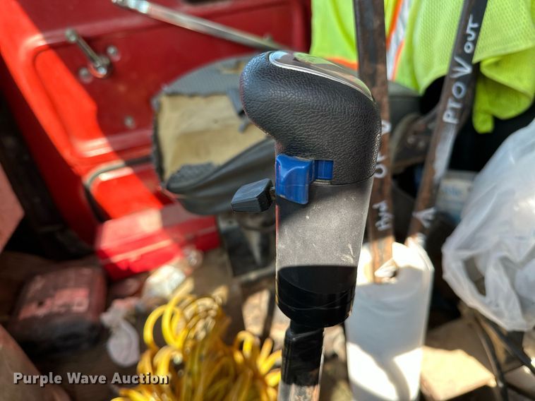 image for item OG9175 1987 Ford LT9000  semi truck