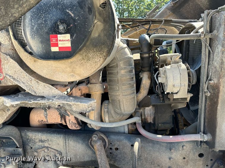 image for item OG9175 1987 Ford LT9000  semi truck