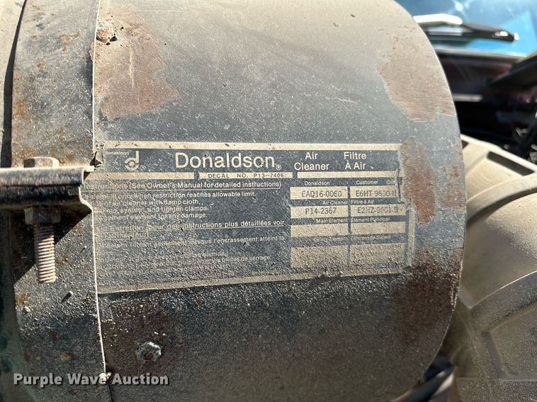 image for item OG9175 1987 Ford LT9000  semi truck