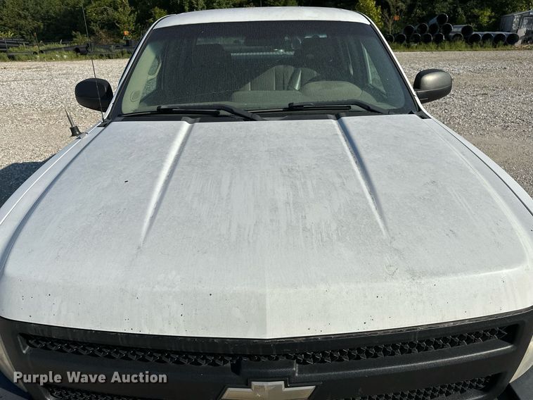 image for item OG9176 2010 Chevrolet Silverado 1500  Ext. Cab pickup truck