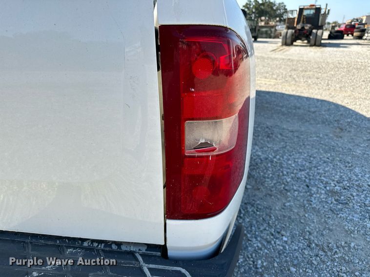 image for item OG9176 2010 Chevrolet Silverado 1500  Ext. Cab pickup truck