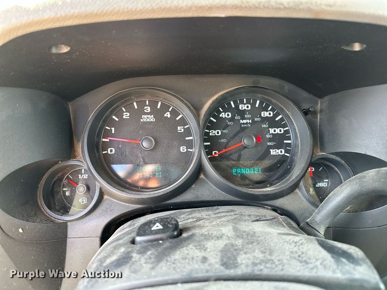 image for item OG9176 2010 Chevrolet Silverado 1500  Ext. Cab pickup truck