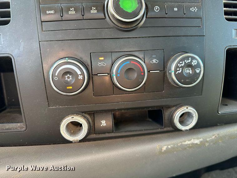 image for item OG9176 2010 Chevrolet Silverado 1500  Ext. Cab pickup truck