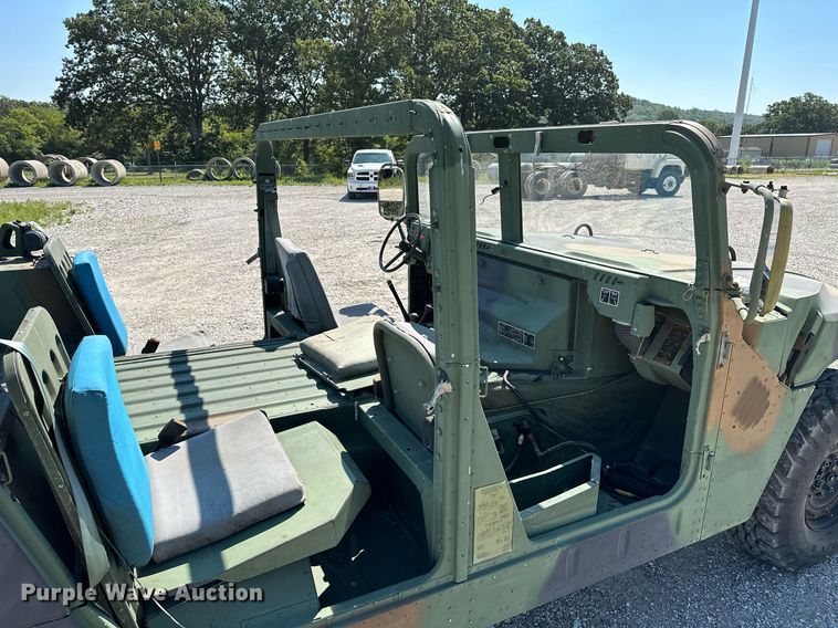 image for item OG9178 1992 Am General M998  SUV