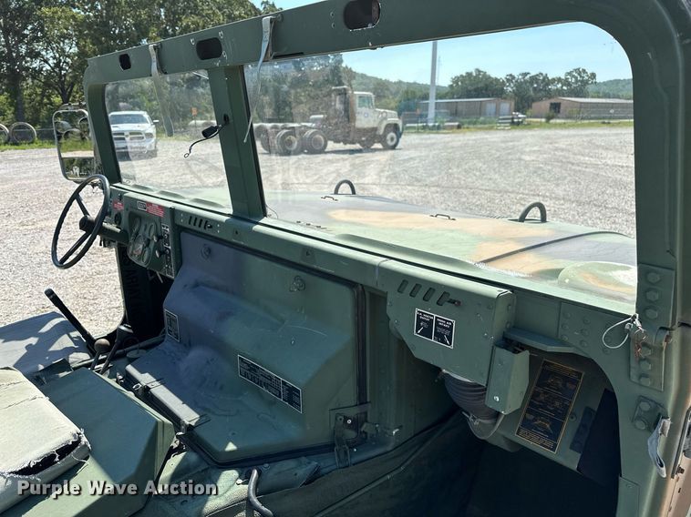 image for item OG9178 1992 Am General M998  SUV