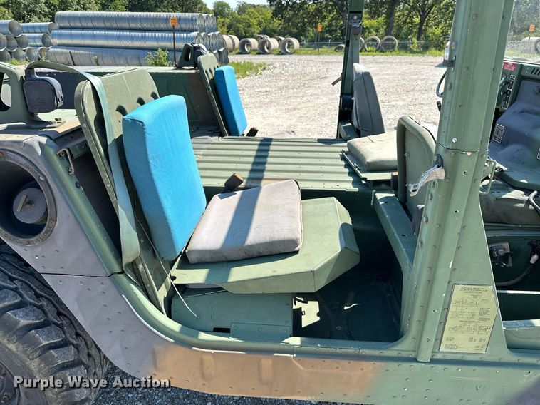 image for item OG9178 1992 Am General M998  SUV