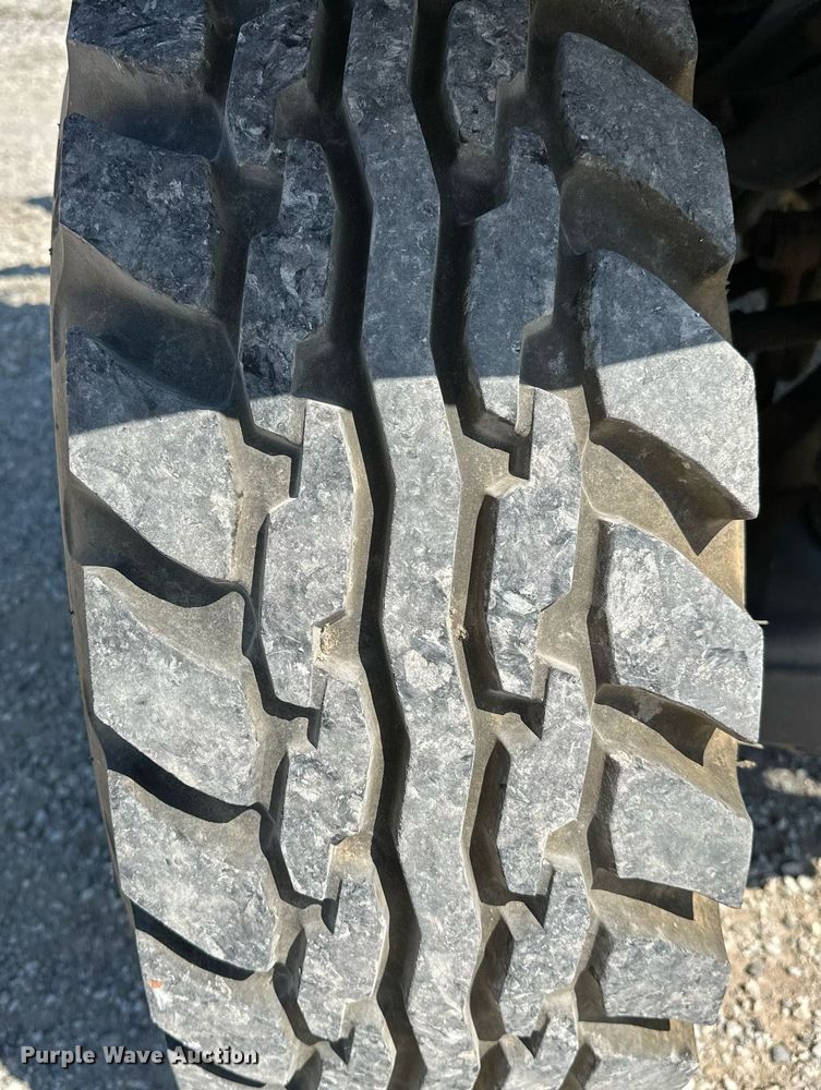 image for item OG9178 1992 Am General M998  SUV