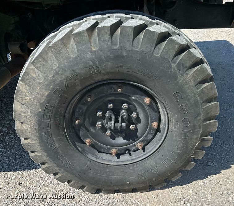 image for item OG9178 1992 Am General M998  SUV