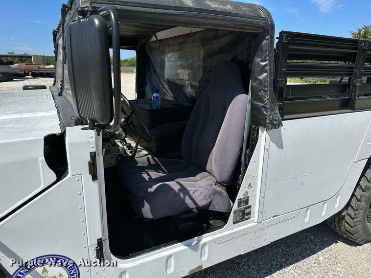 image for item OG9179 1989 Am General M998  SUV