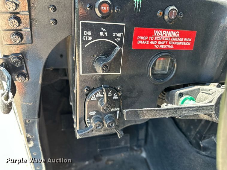 image for item OG9179 1989 Am General M998  SUV