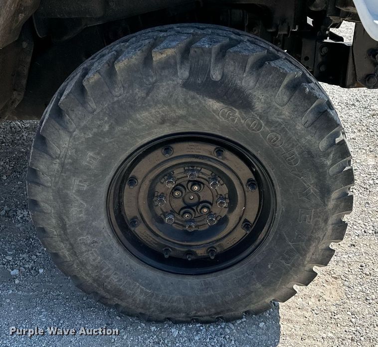 image for item OG9179 1989 Am General M998  SUV