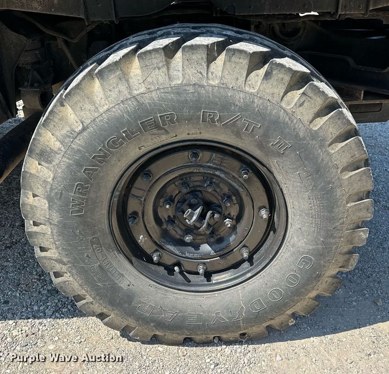 image for item OG9179 1989 Am General M998  SUV