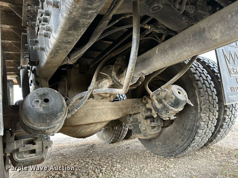 image for item OG9181 2006 Mack  dump truck