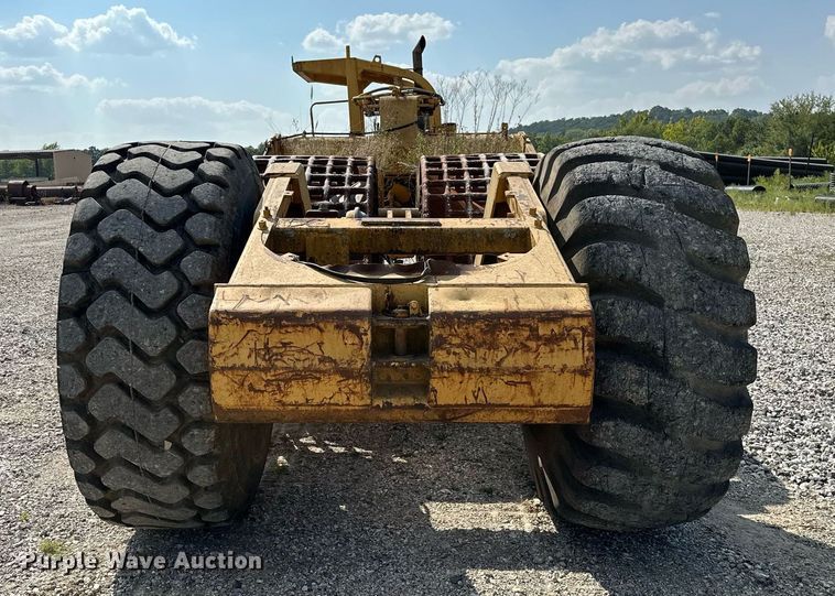 image for item OG9184 1974 Caterpillar 613  grid roller