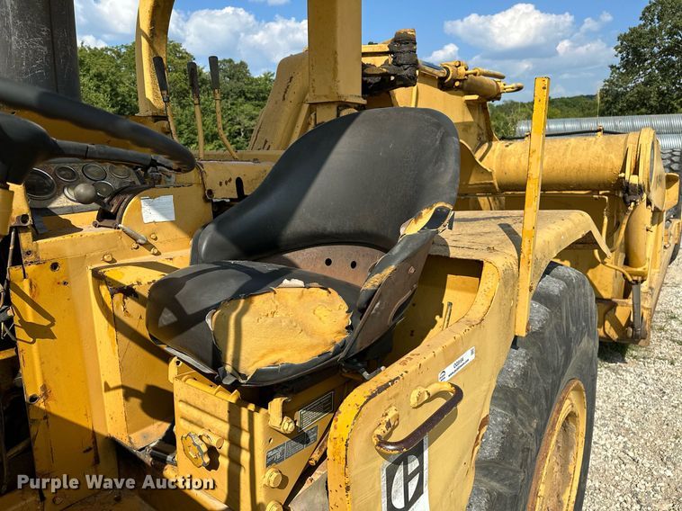 image for item OG9184 1974 Caterpillar 613  grid roller