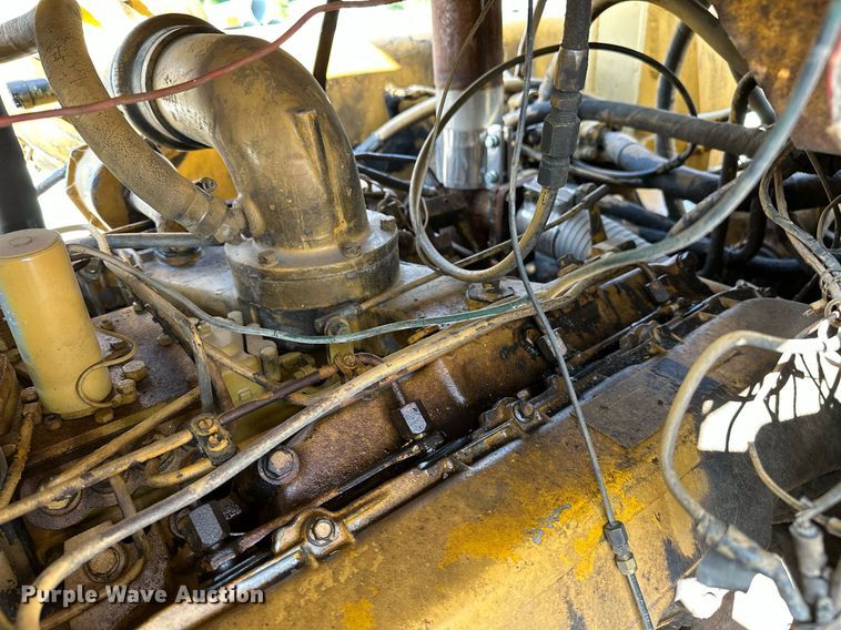 image for item OG9184 1974 Caterpillar 613  grid roller