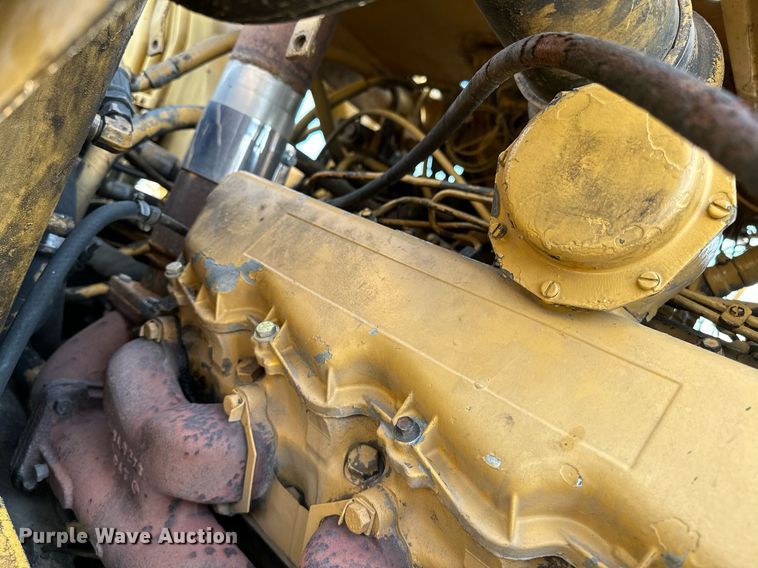 image for item OG9184 1974 Caterpillar 613  grid roller