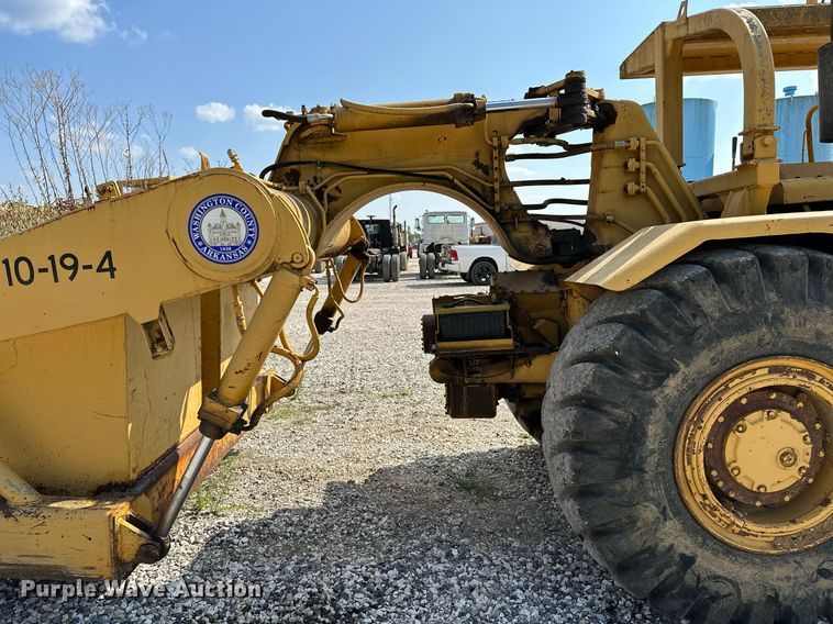 image for item OG9184 1974 Caterpillar 613  grid roller