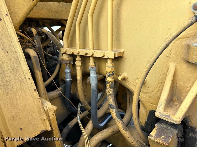 image for item OG9184 1974 Caterpillar 613  grid roller