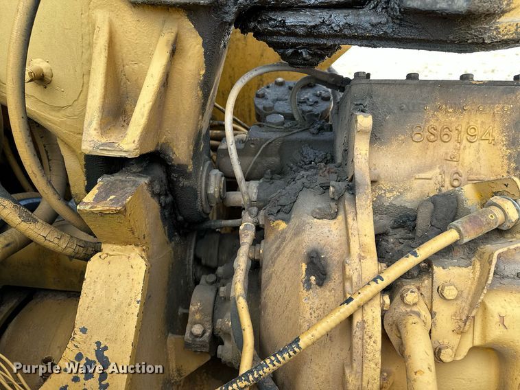 image for item OG9184 1974 Caterpillar 613  grid roller