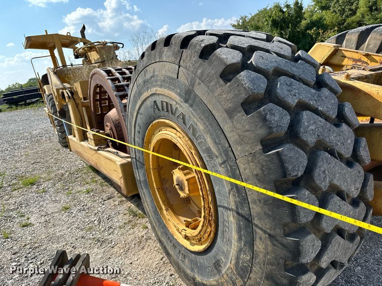 image for item OG9184 1974 Caterpillar 613  grid roller