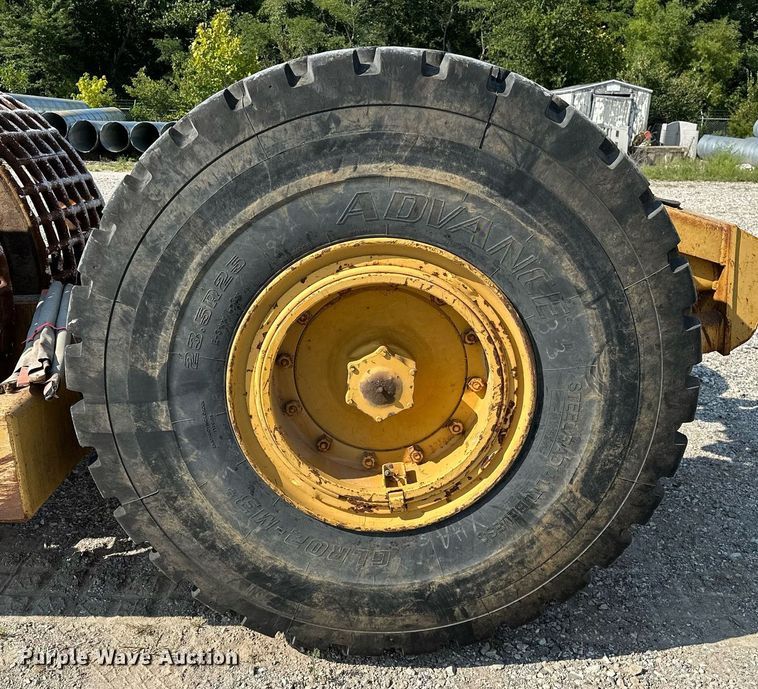 image for item OG9184 1974 Caterpillar 613  grid roller