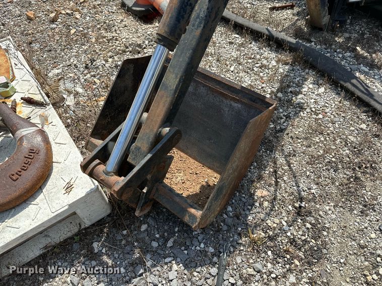 image for item OG9195 Kelley B10  backhoe attachment