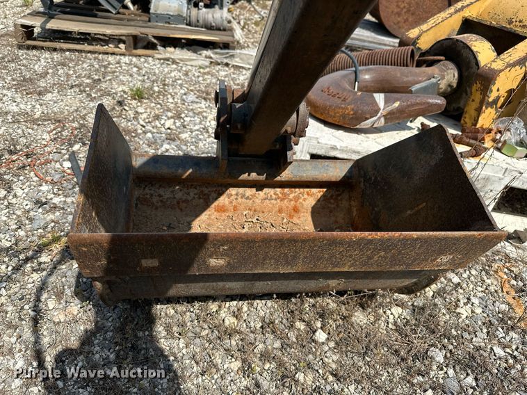 image for item OG9195 Kelley B10  backhoe attachment