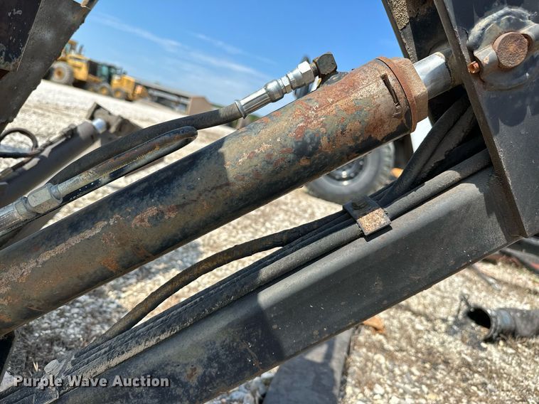 image for item OG9195 Kelley B10  backhoe attachment