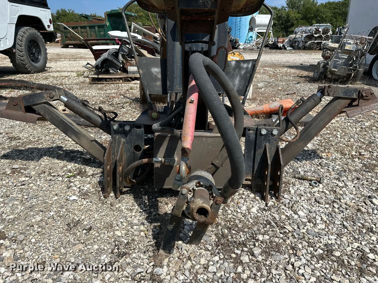 image for item OG9195 Kelley B10  backhoe attachment