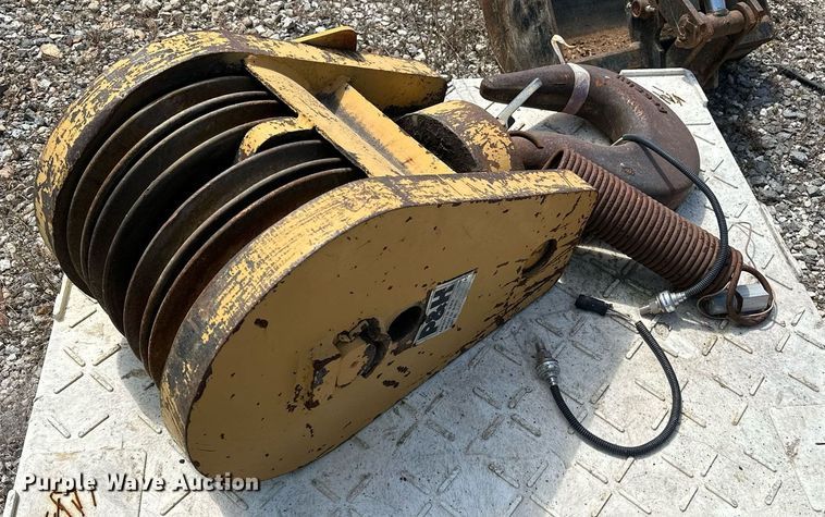 image for item OG9197 P&H  crane block