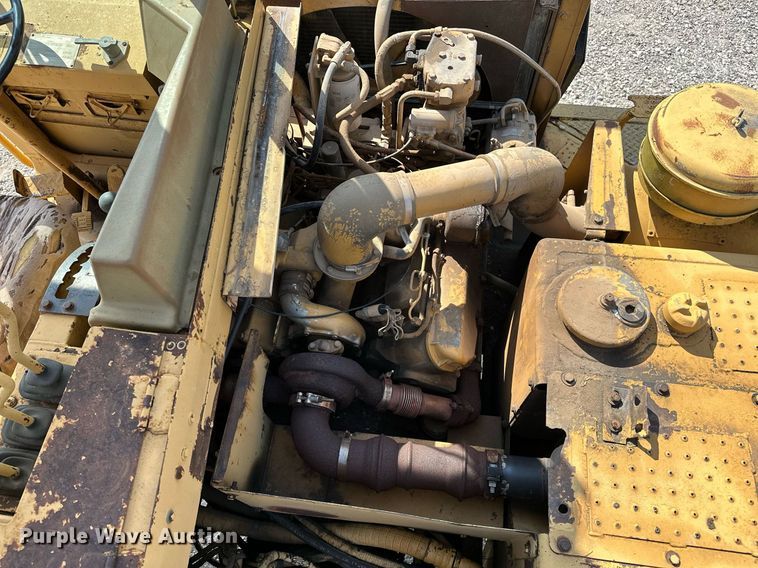 image for item OG9214 Caterpillar 613C  grid roller