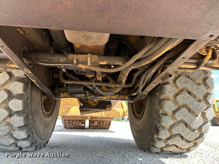 image for item OG9214 Caterpillar 613C  grid roller