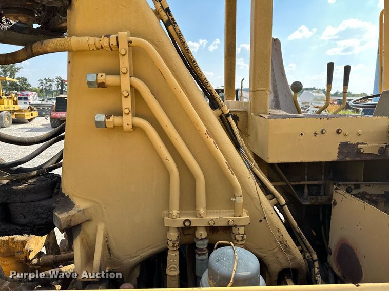 image for item OG9214 Caterpillar 613C  grid roller