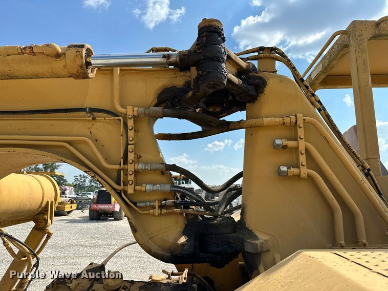 image for item OG9214 Caterpillar 613C  grid roller