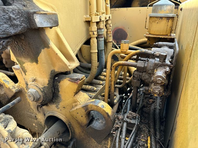 image for item OG9214 Caterpillar 613C  grid roller