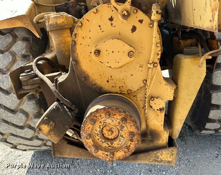 image for item OG9214 Caterpillar 613C  grid roller