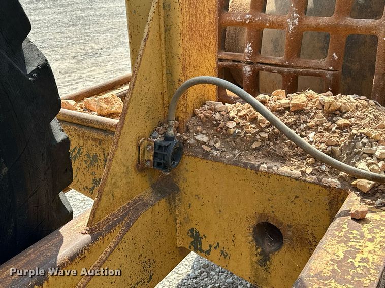 image for item OG9214 Caterpillar 613C  grid roller