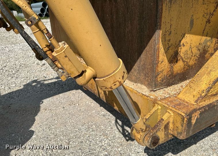 image for item OG9214 Caterpillar 613C  grid roller