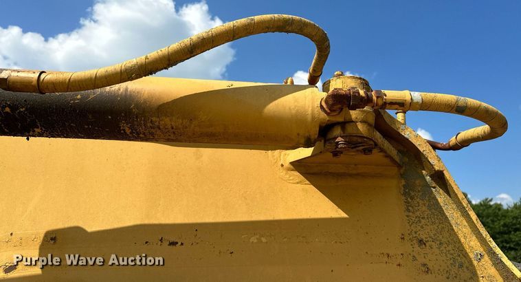 image for item OG9214 Caterpillar 613C  grid roller