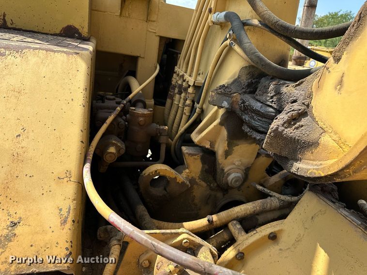 image for item OG9214 Caterpillar 613C  grid roller