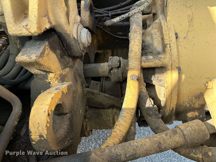 image for item OG9214 Caterpillar 613C  grid roller