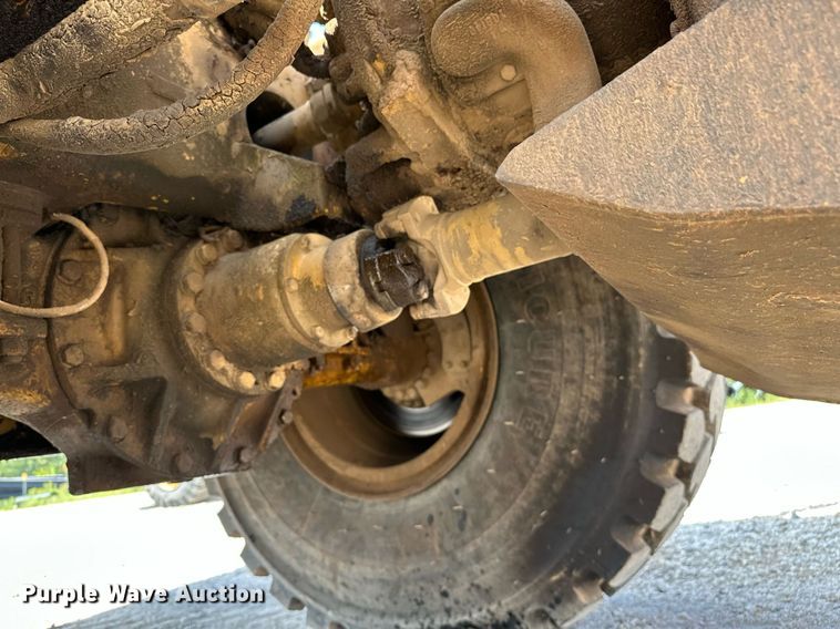 image for item OG9214 Caterpillar 613C  grid roller