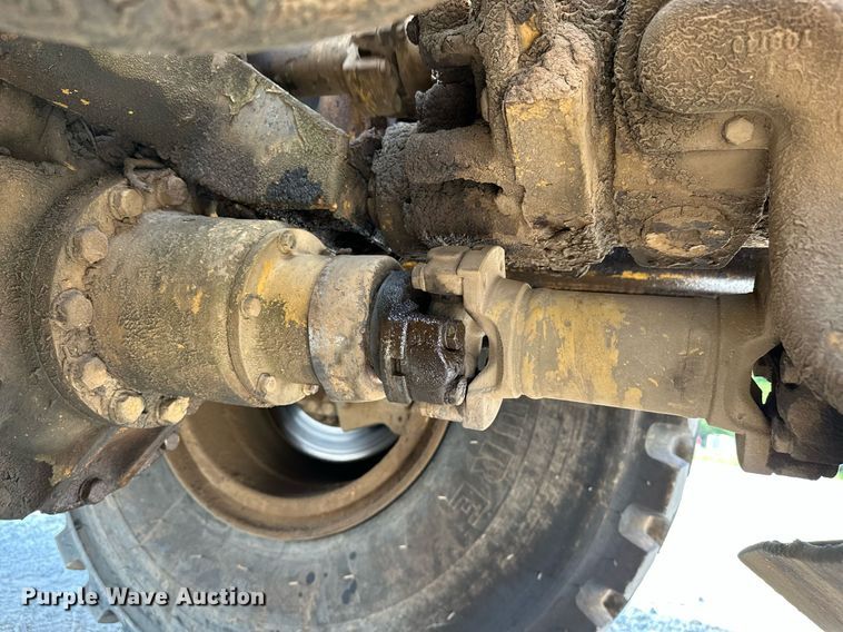 image for item OG9214 Caterpillar 613C  grid roller