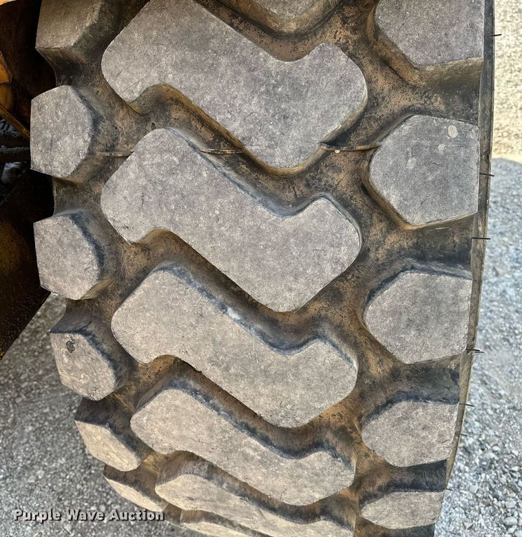 image for item OG9214 Caterpillar 613C  grid roller